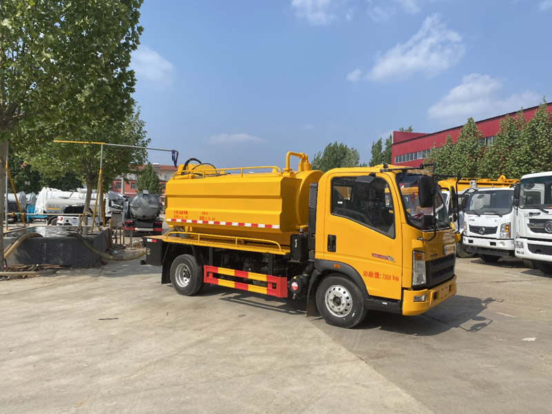 清洗吸污車